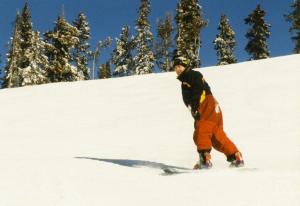 Gary Edwards skiing