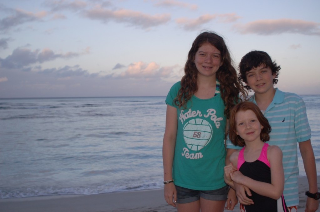 Natalie, Peter and Allison Tilly in Hawaii.
