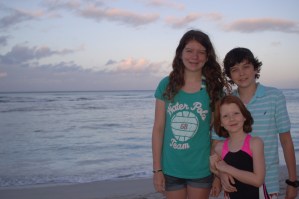 Natalie, Peter and Allison Tilly in Hawaii.