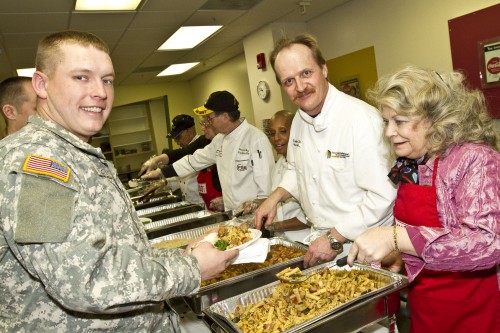 Photo of Mary Lou Austin, chef and soldier at USO.
